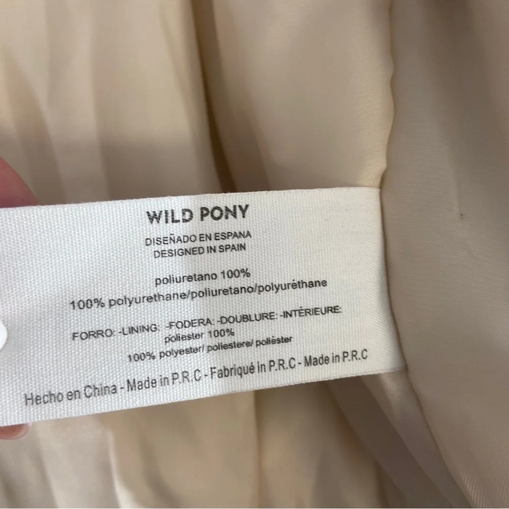 NWT Wild Pony cream vegan leather bomber jacket size L - Picture 5 of 6